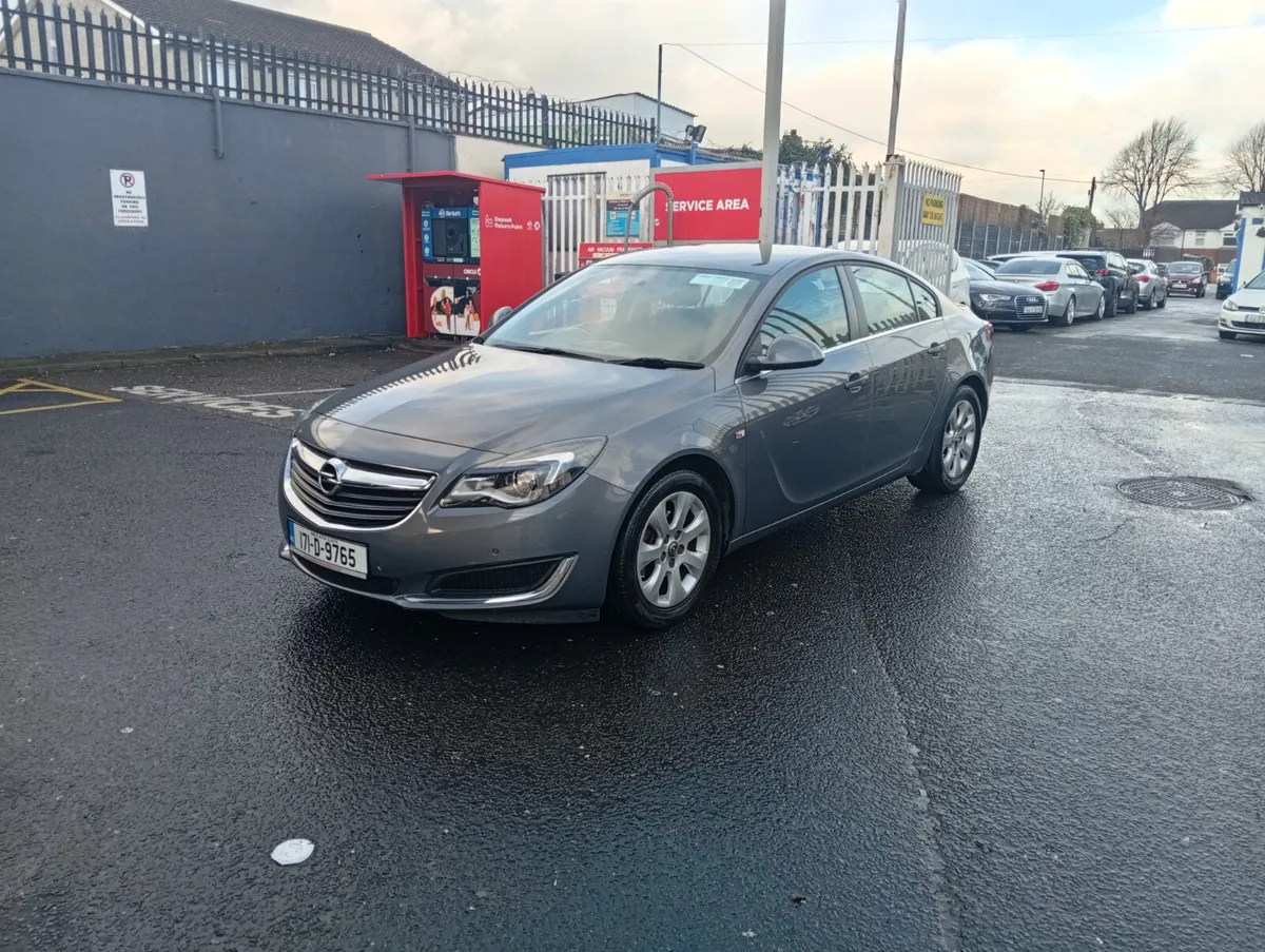 2017 Opel insignia low mileage - Image 3