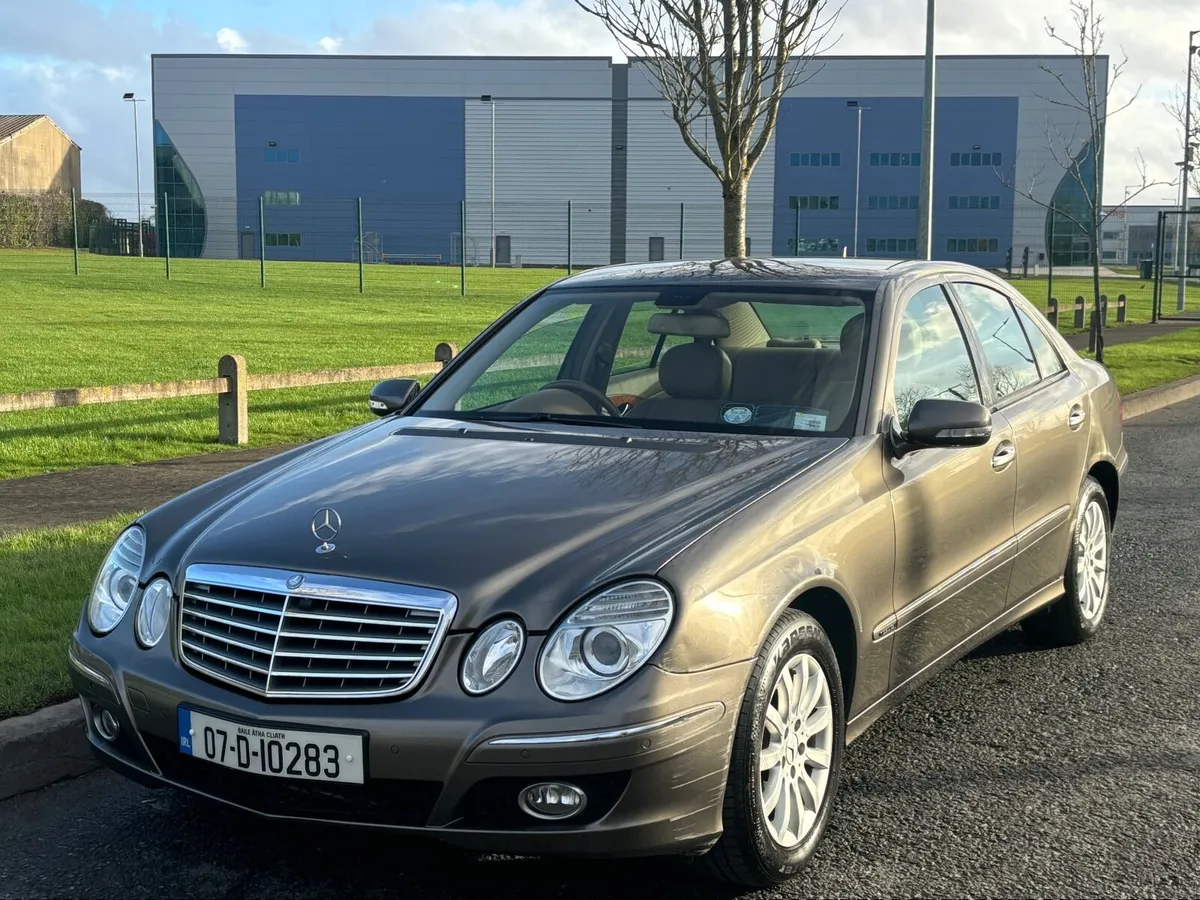 Mercedes-Benz E200 ELEGANCE 2007 - Image 2