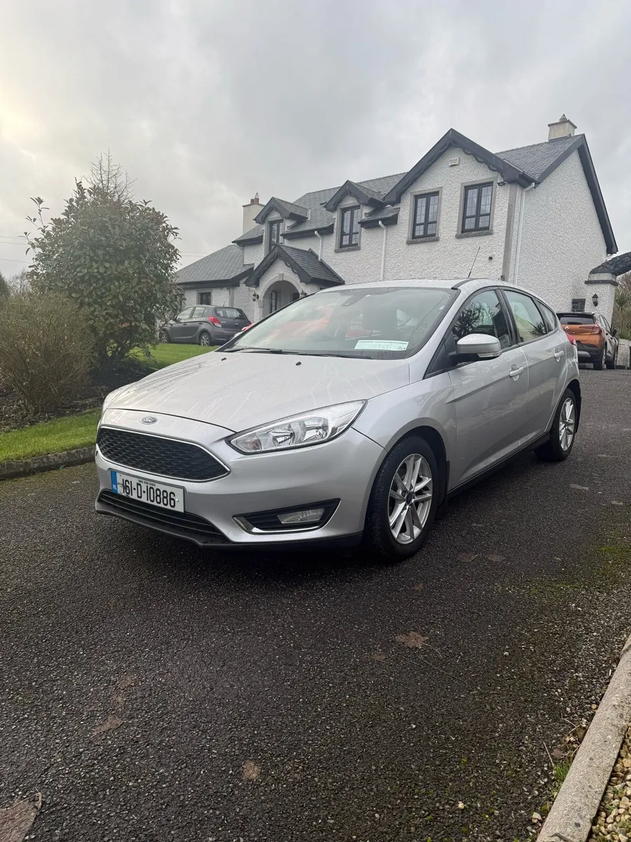 161 Ford focus 1.0 Petrol - Image 2