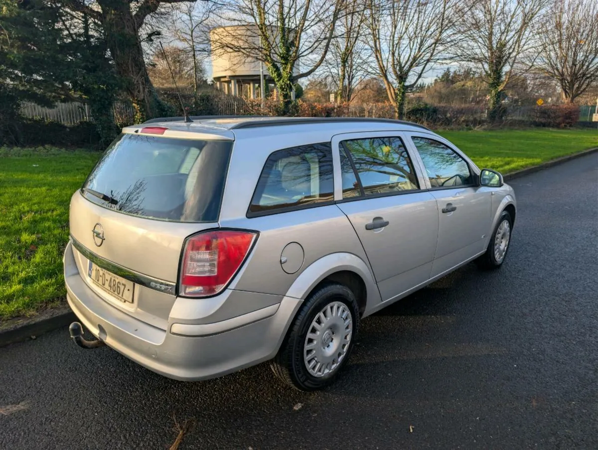 Opel Astra 2010 LIFE 1.7CDTI 110PS ECOFLEX 5DR - Image 2