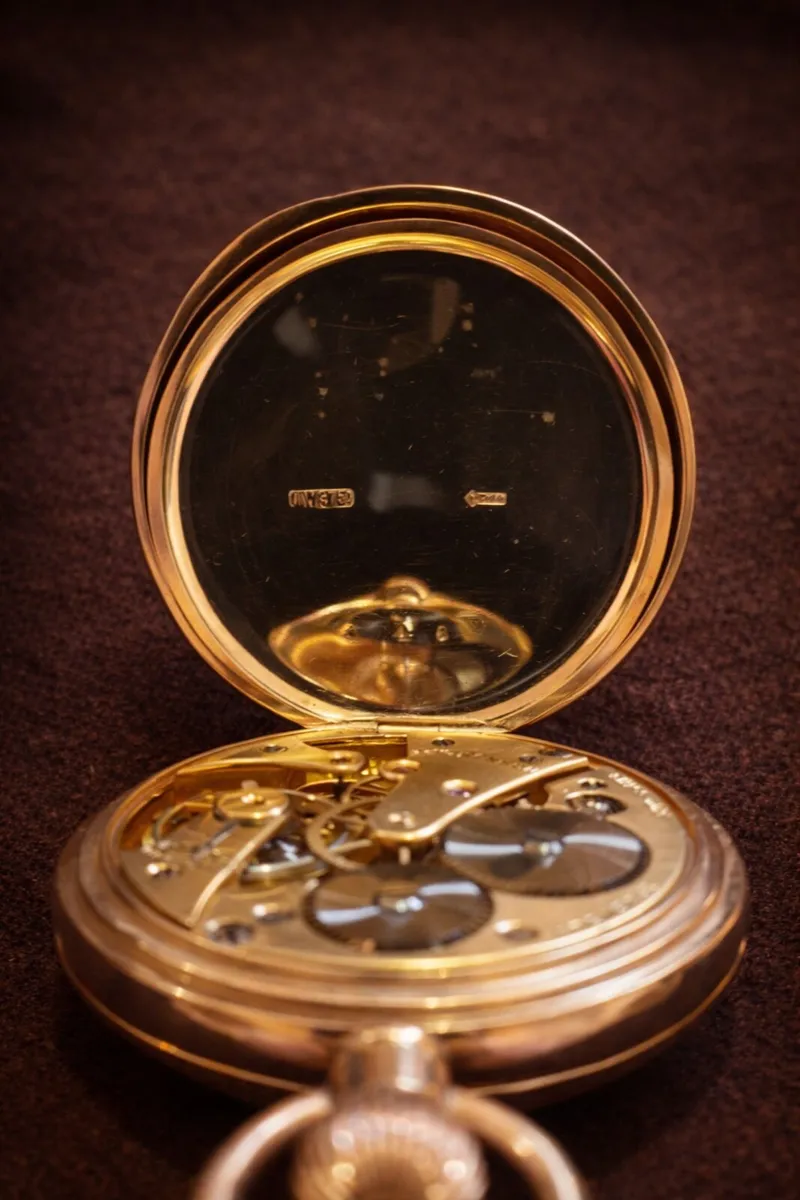 j.w.benson 9k gold pocket watch - Image 4
