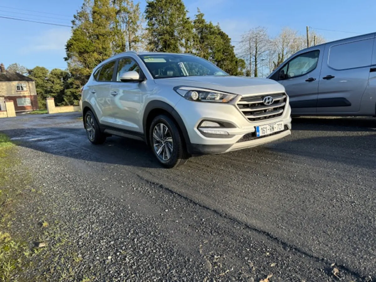 Hyundai Tucson EXECUTIVE 5DR - Image 3