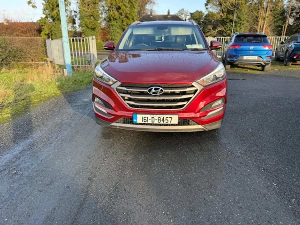 Hyundai Tucson EXECUTIVE 5DR - Image 3