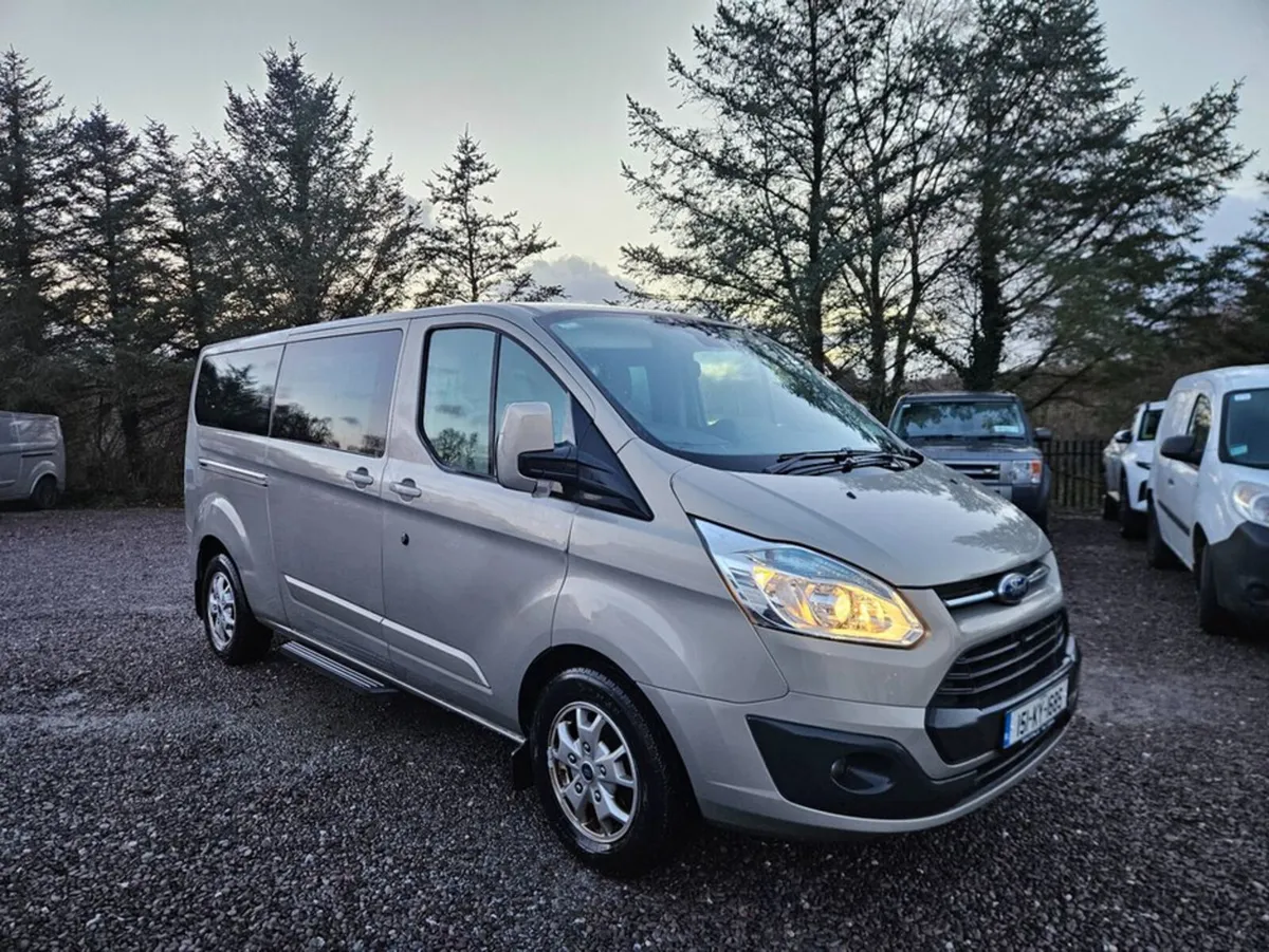 Ford Tourneo 300L L5 LR 125PS 8 Seater - Image 1