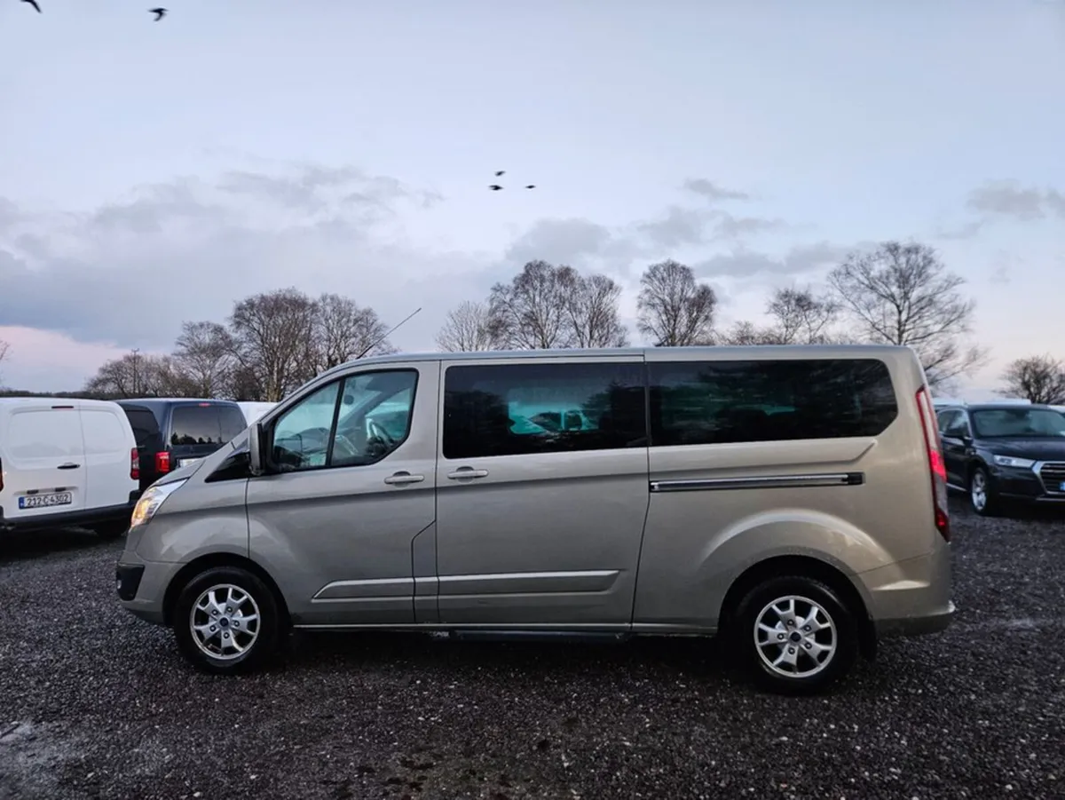 Ford Tourneo 300L L5 LR 125PS 8 Seater - Image 3