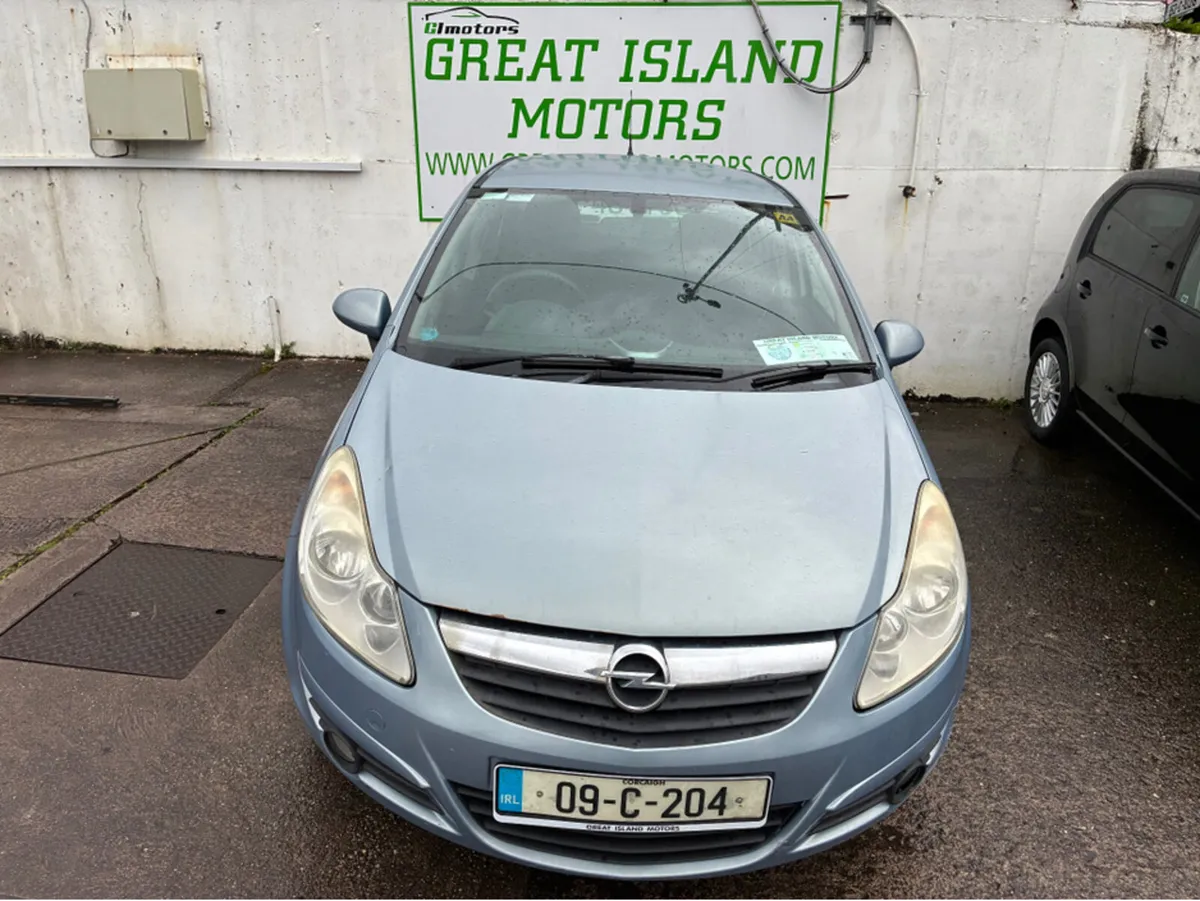 Opel Corsa CLUB 1.2I 16V 5DR - Image 4
