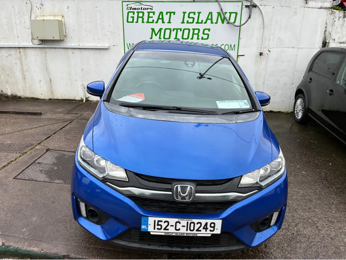 Honda Fit 1.5 petrol hybrid - Image 4
