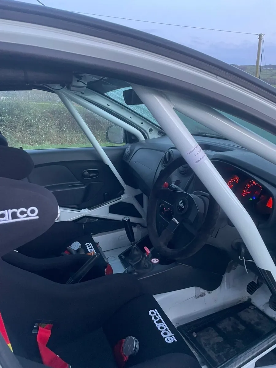 Dacia sandero - Image 4