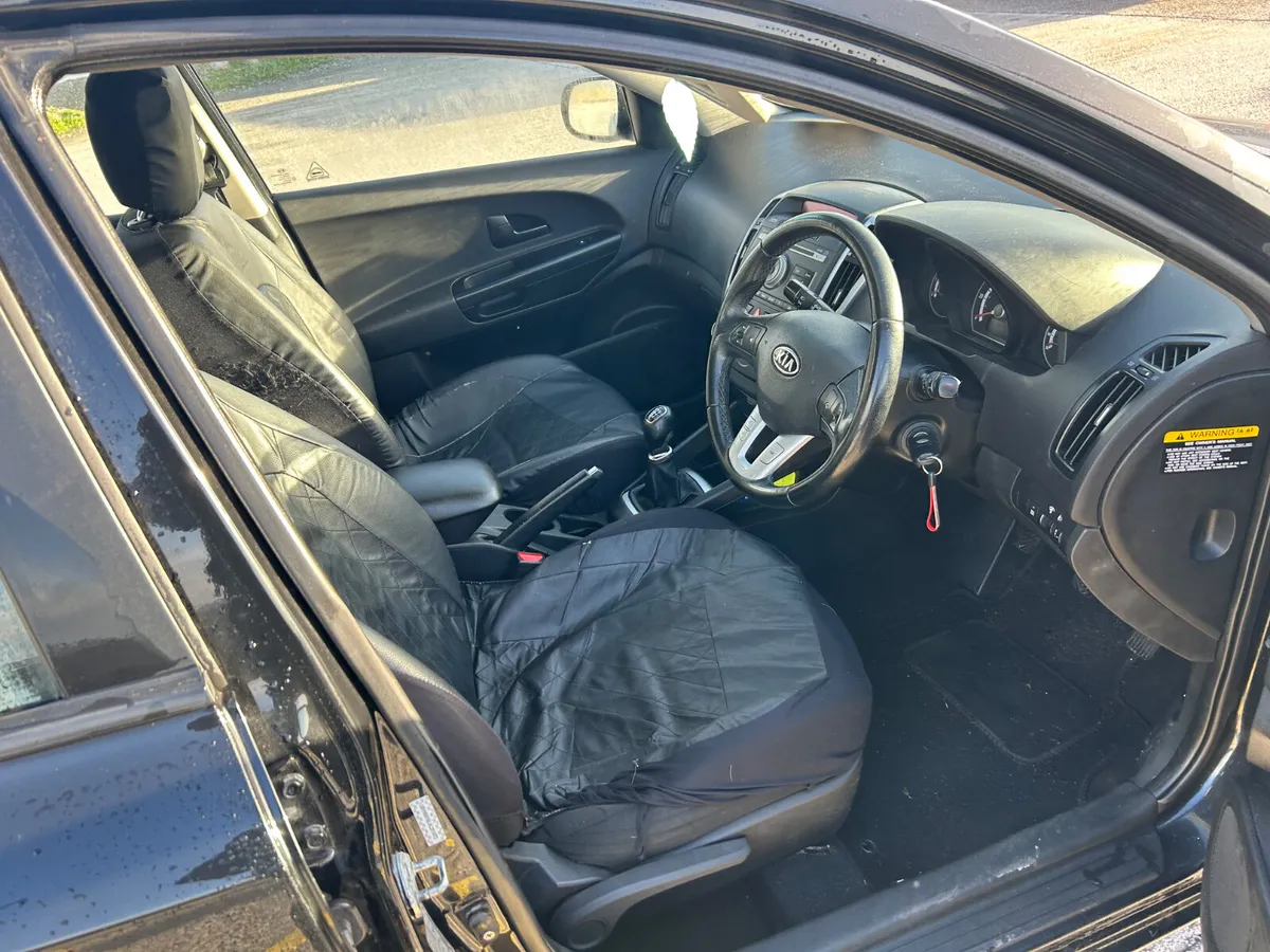 Kia Ceed 2009 - Image 2