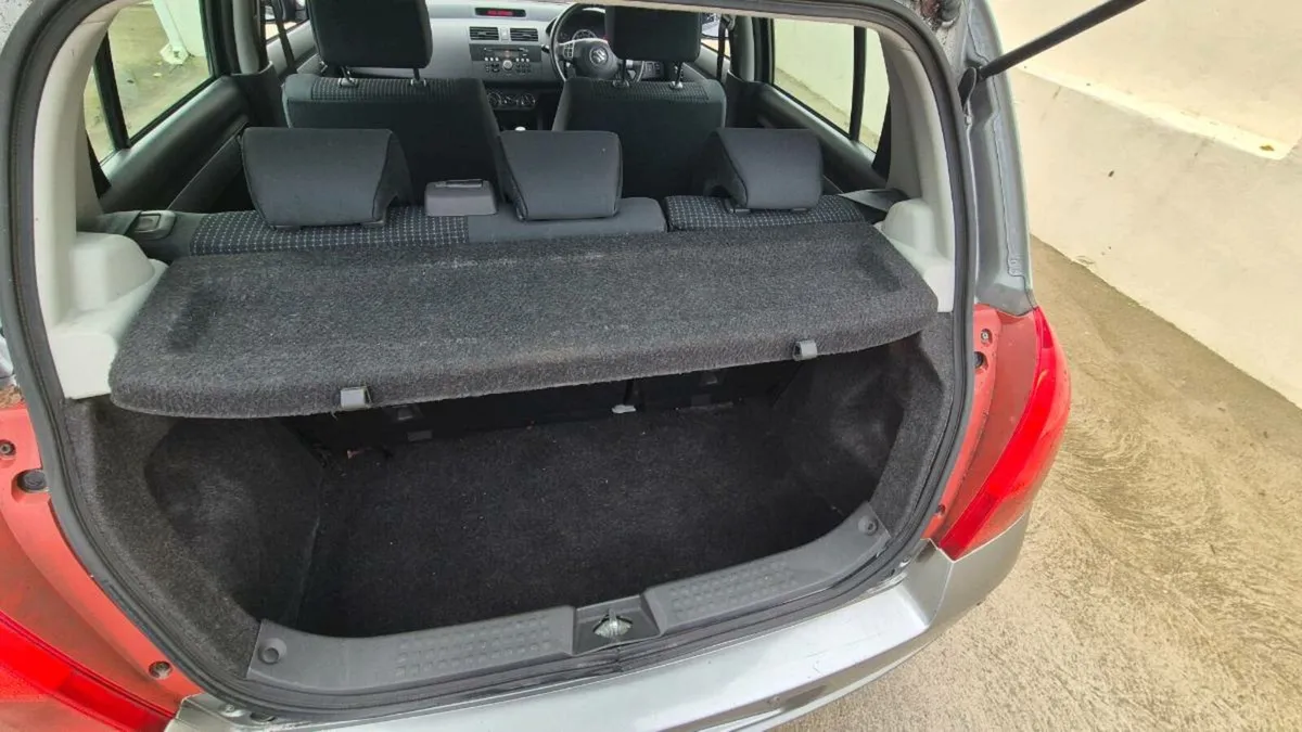 Suzuki Swift - Image 4