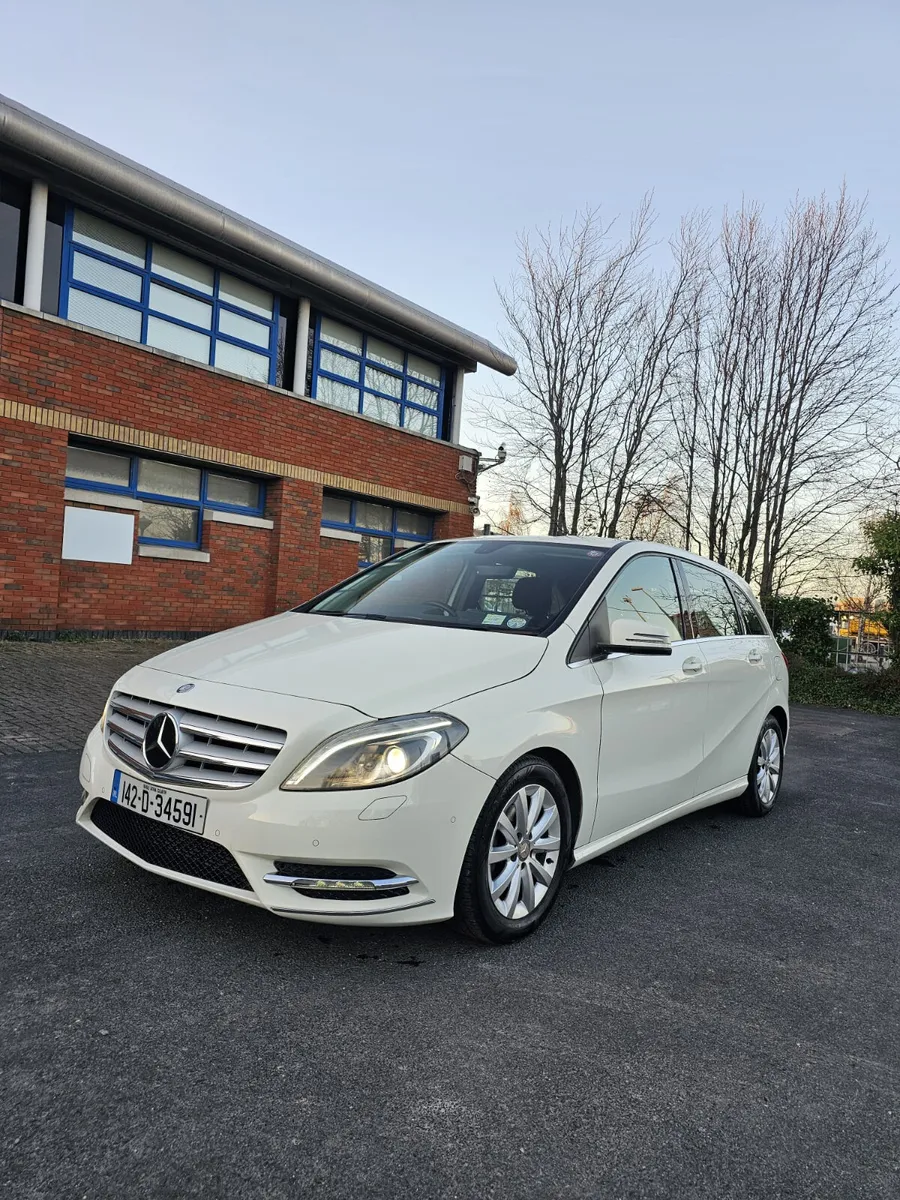 Mercedes-Benz B-Class 2014 Automatic - Image 1