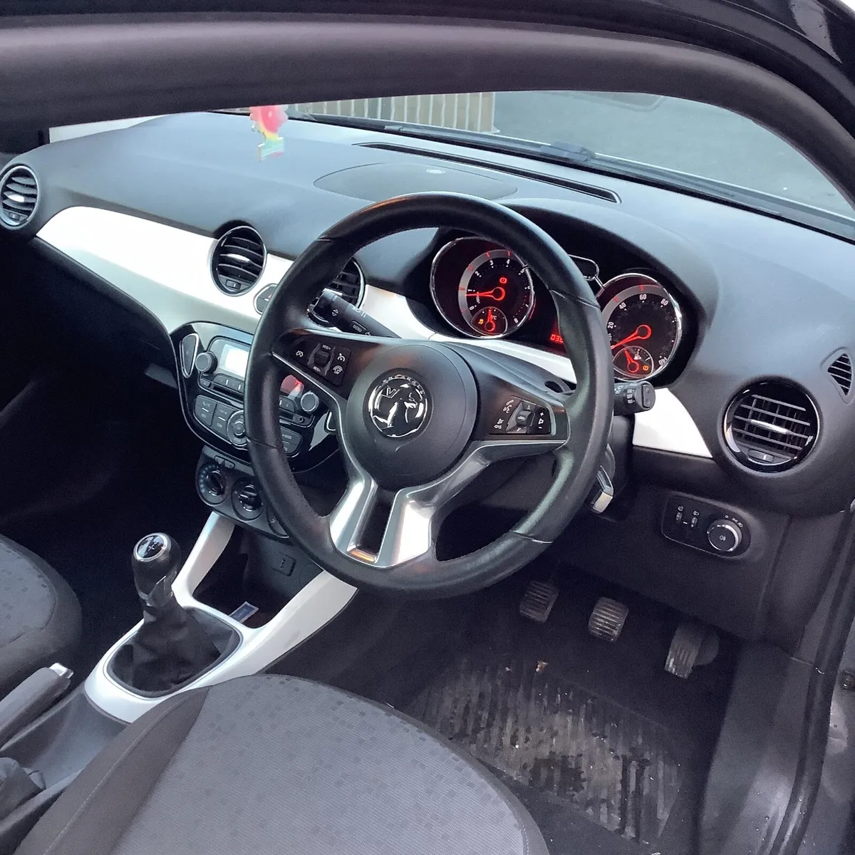 Vauxhall Adam  jam 1.2 petrol 3 door dec 2014 - Image 4