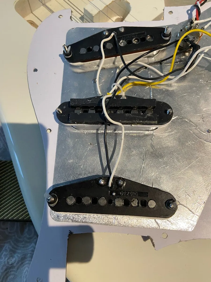 Fender Squire Sonic Upgraded - Image 2