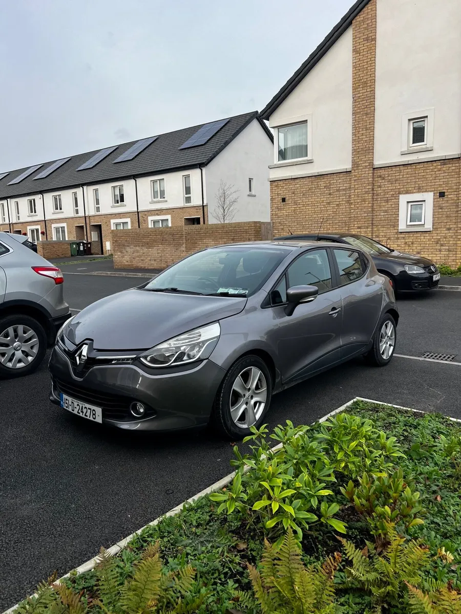 Renault Clio Dynamique 2015 - Image 1