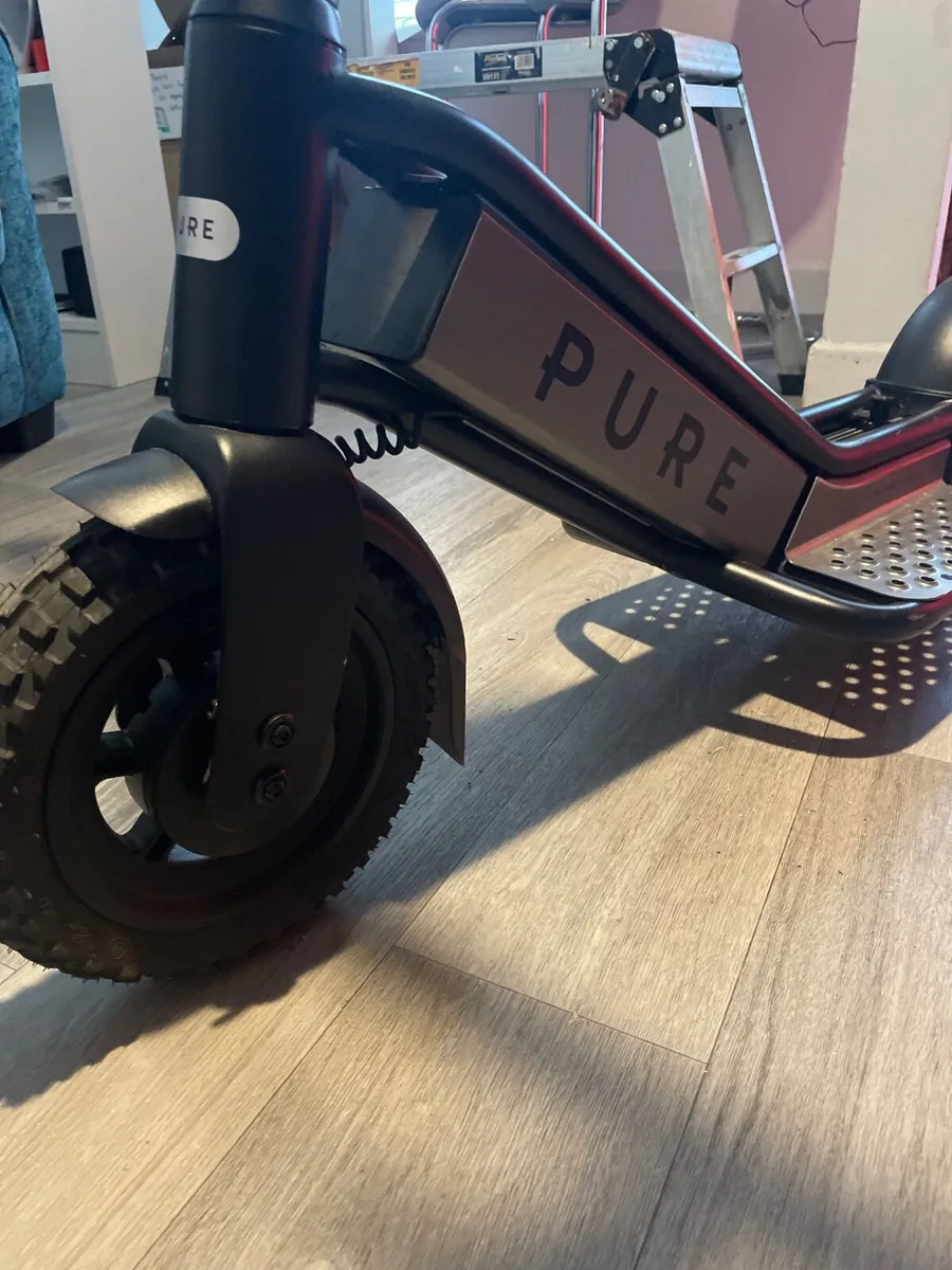 Electric scooter - Image 3