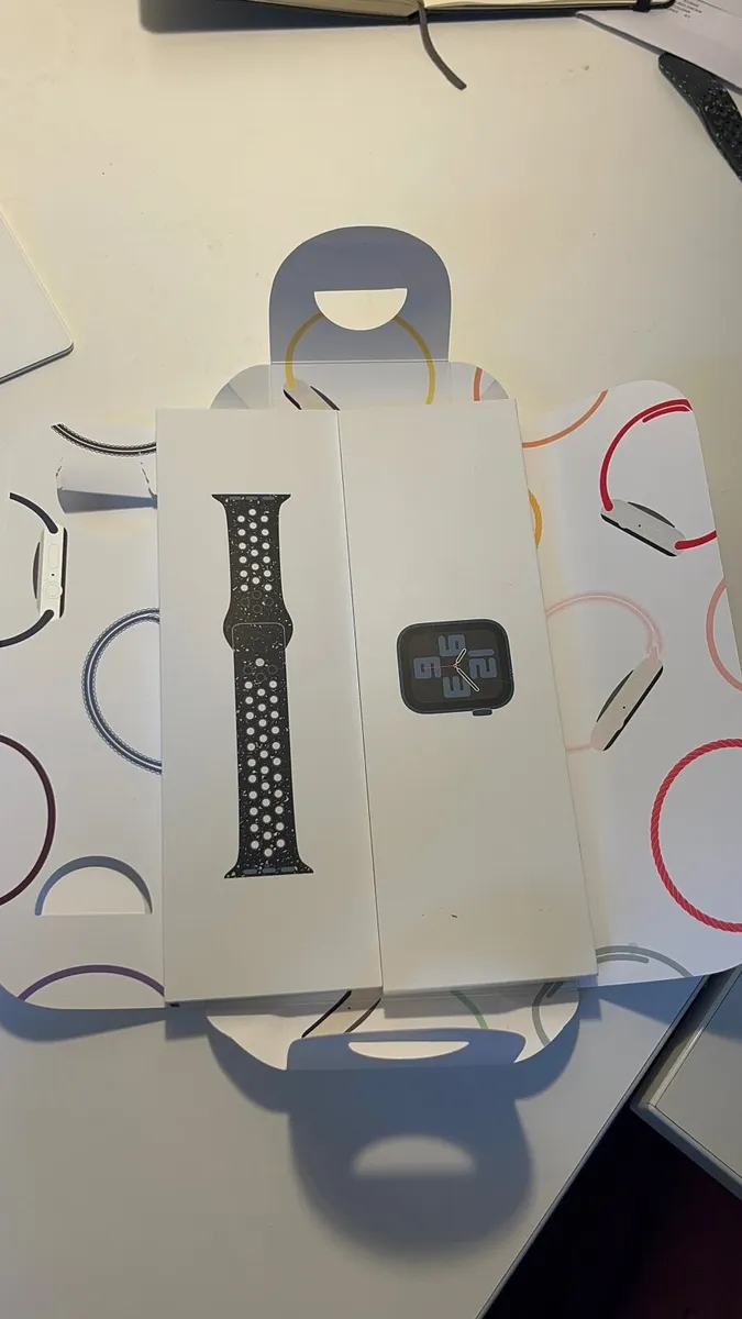 Apple Watch SE gen 2 - Image 4