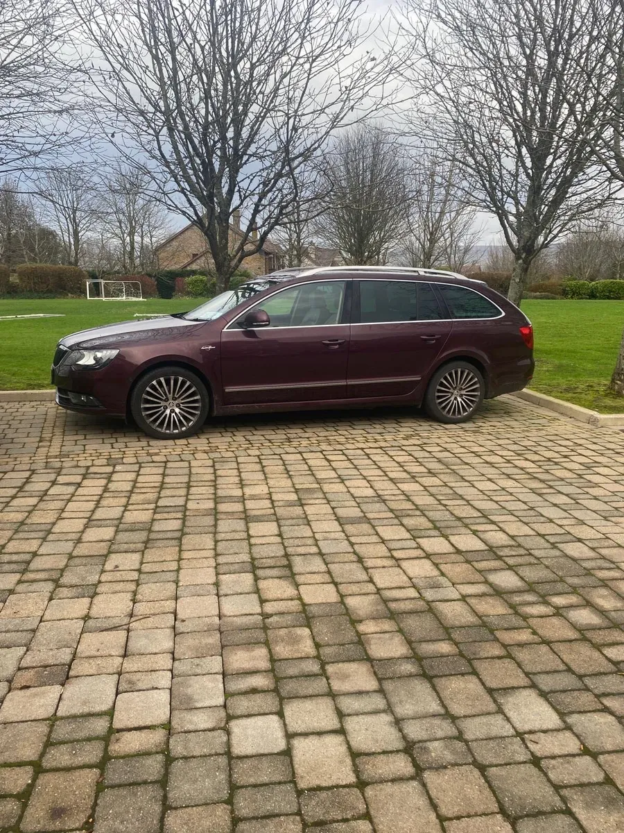 Skoda Superb 2014 2.0 TDI Lauren & Klement - Image 1