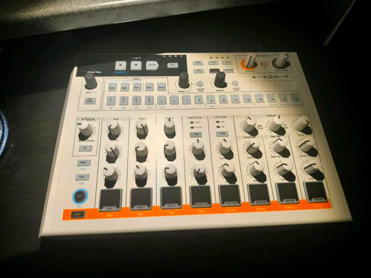 Arturia Drumbrute Impact 1984 - Image 3