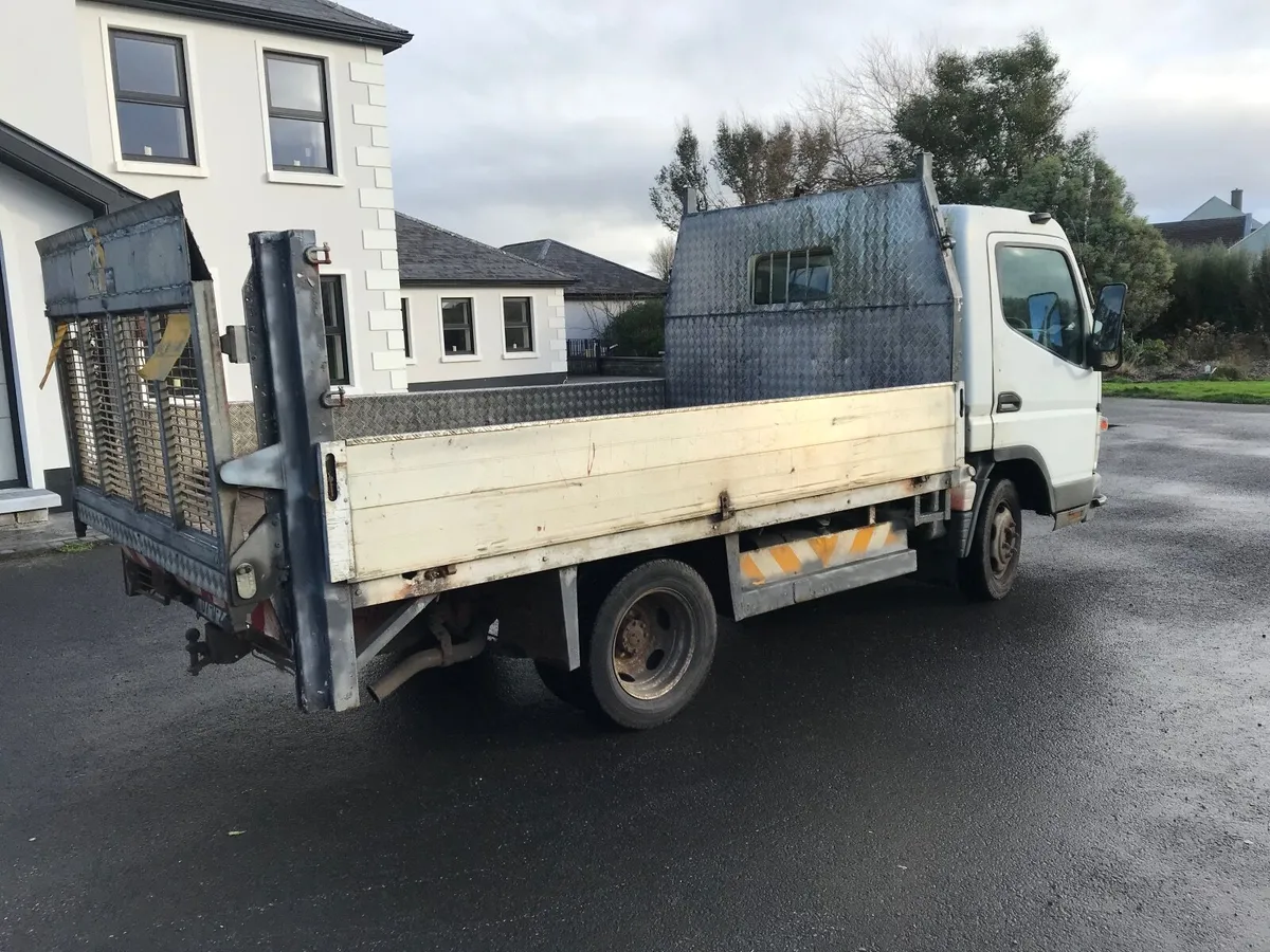 Mitsubishi Canter 2007 - Image 4