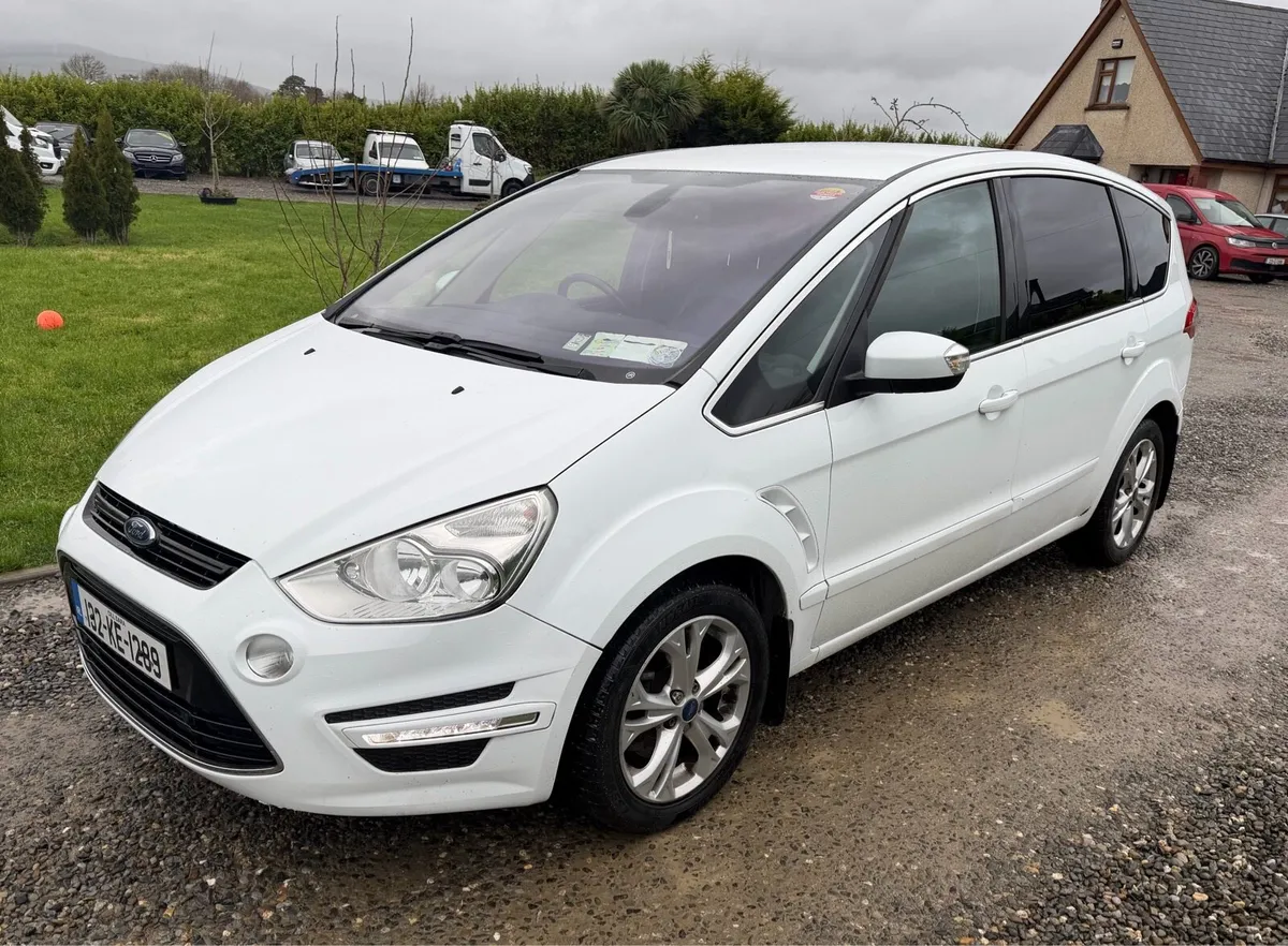 Ford S Max Taxed & Tested - Image 2