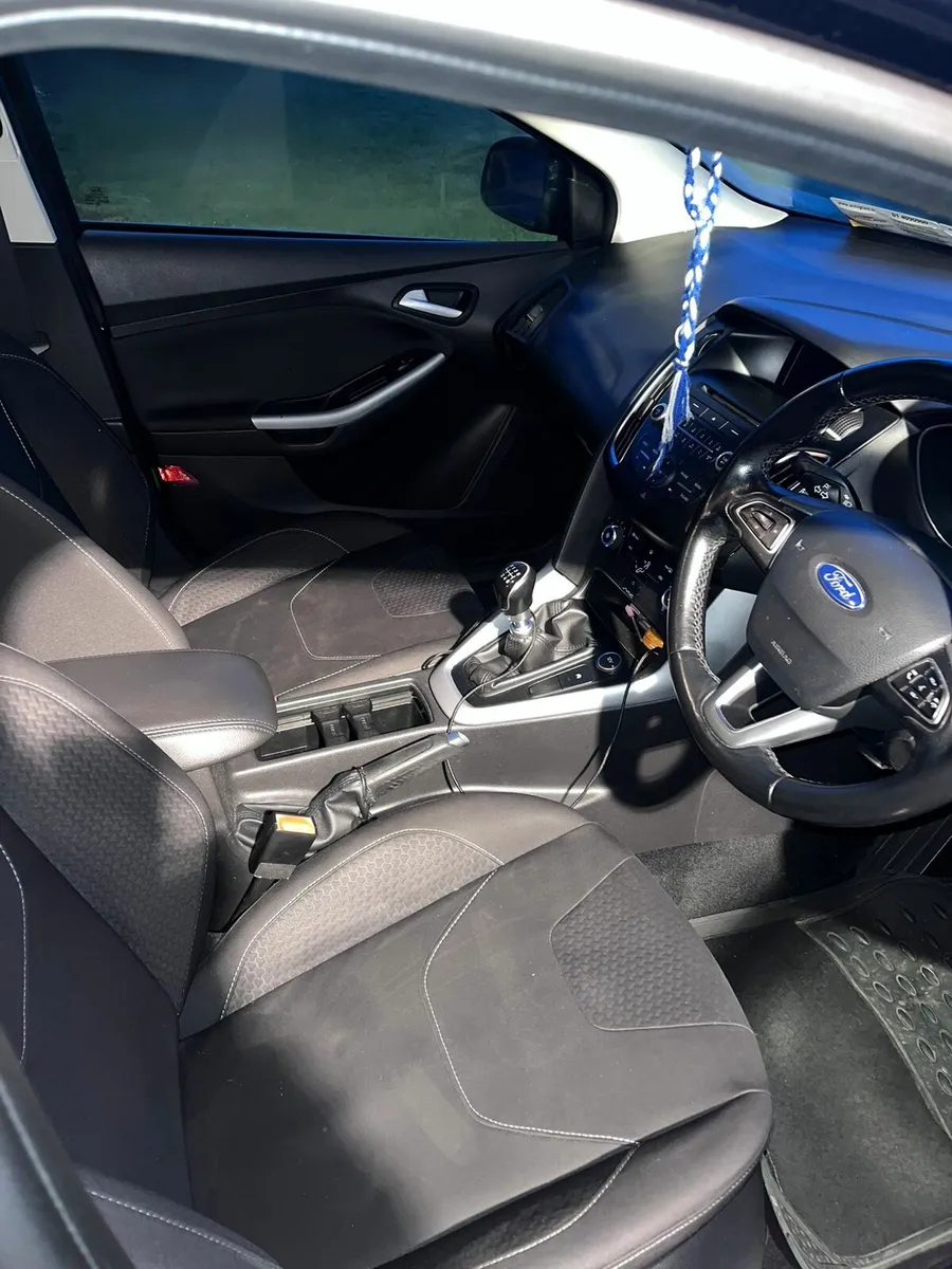 Ford Focus - Image 3