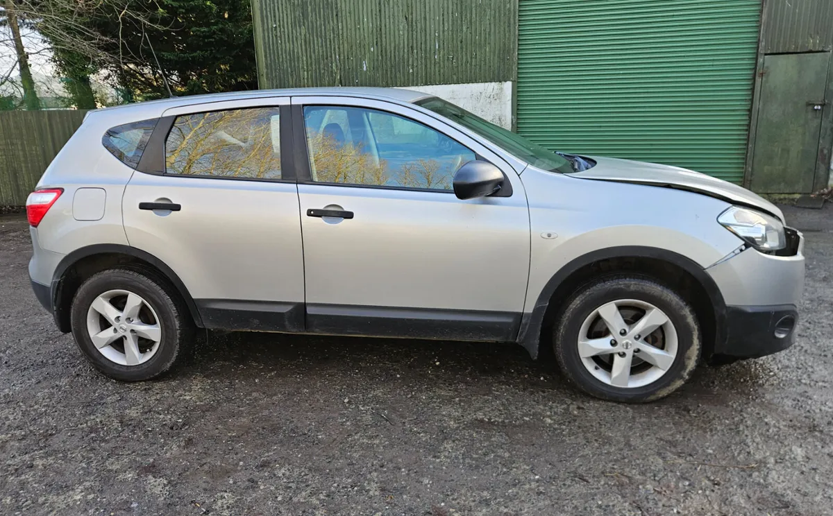 Nissan Qashqai 2012 1.5d 230km nct and tax - Image 1