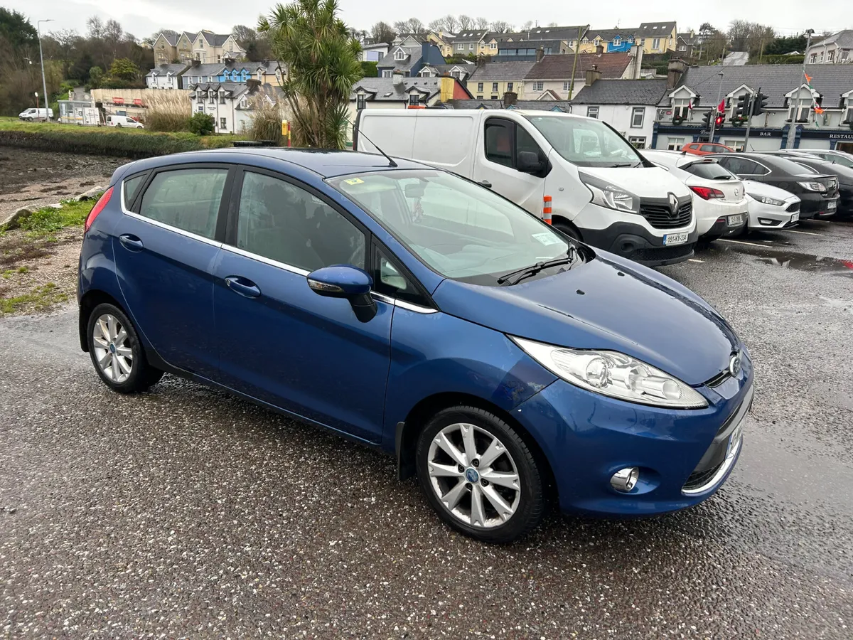 Ford Fiesta 2010 - Image 3