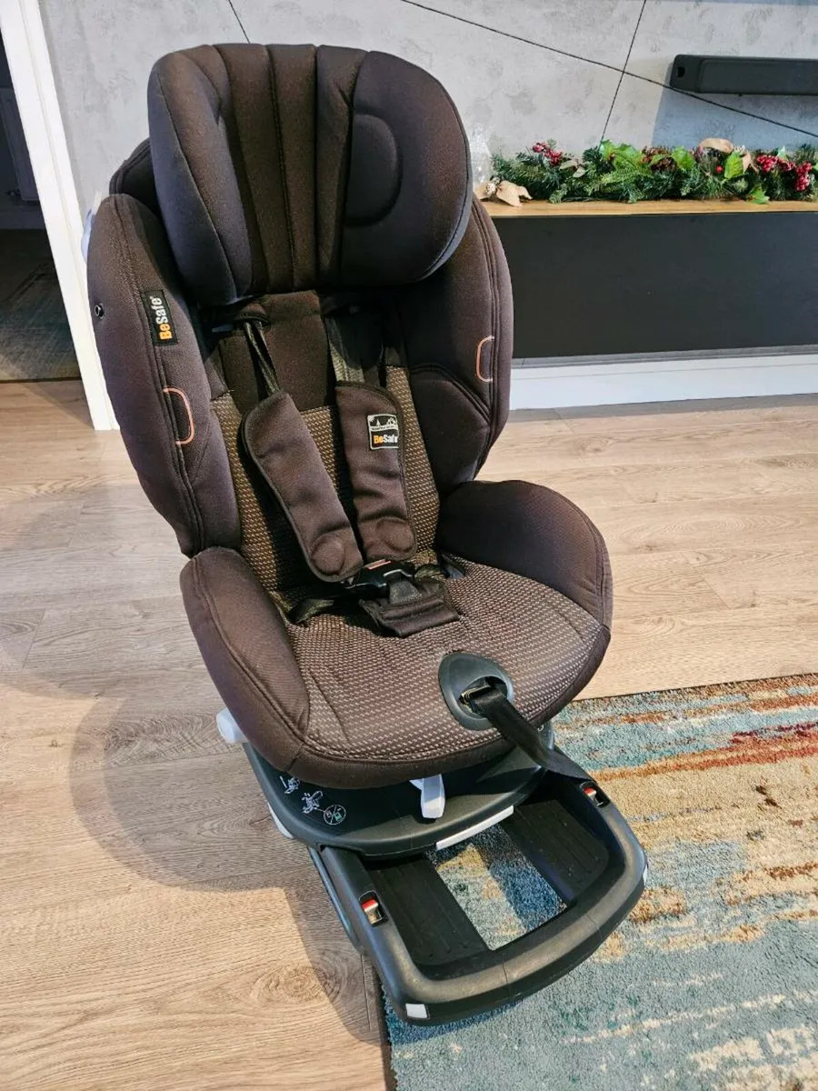 Car seat 9-18 kg - Image 2