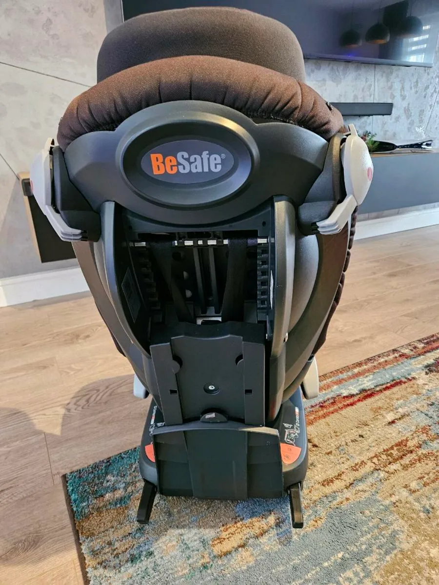 Car seat 9-18 kg - Image 4