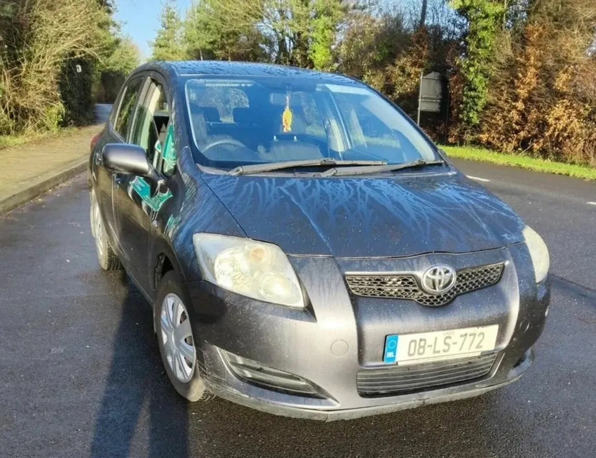 Toyota Auris NEW NCT 01/2027 TAX02/2026 - Image 1