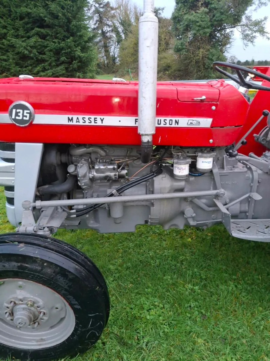 Massey ferguson 135 - Image 2