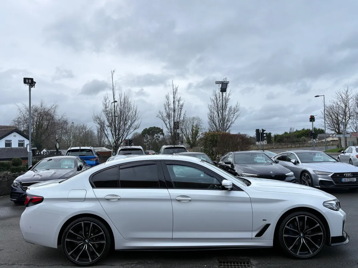202 BMW 530E M-Sport HUGE SPEC *Low Kils* - Image 4