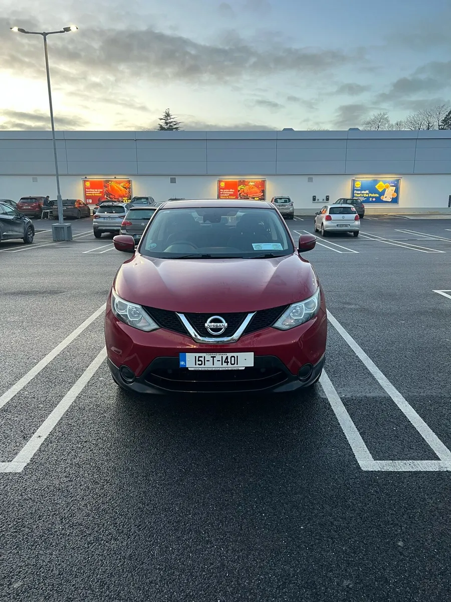 2015 Nissan Qashqai - Image 2