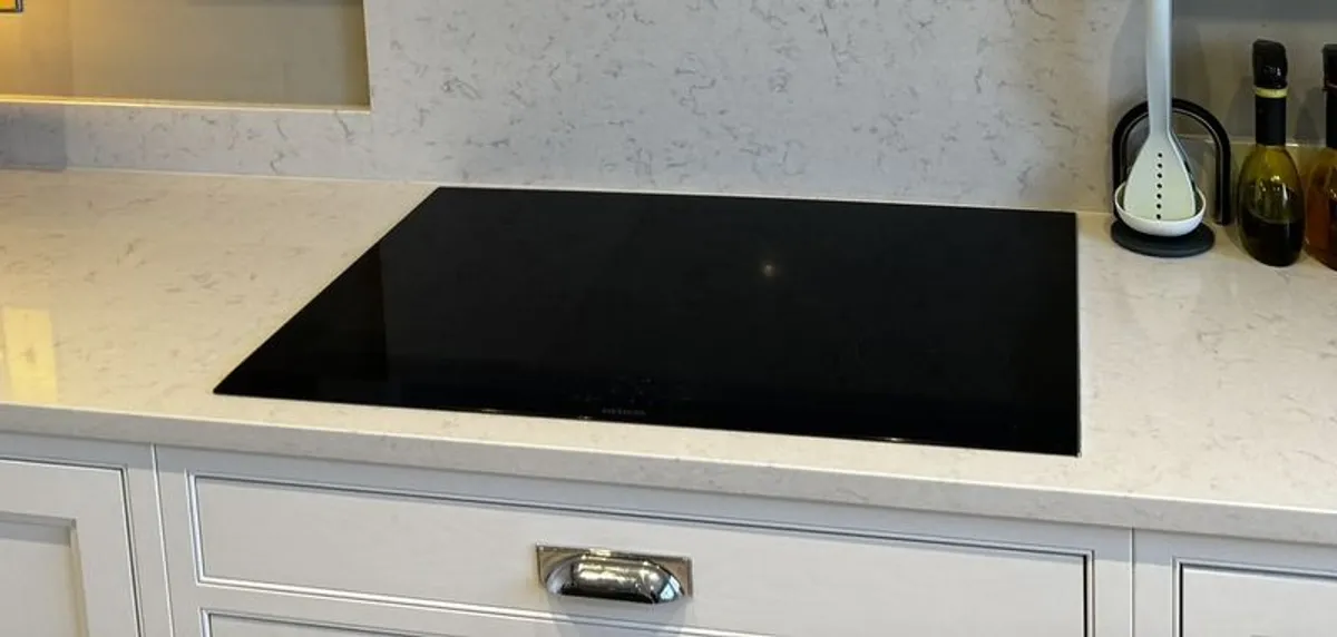 Siemens IQ100 80cm Induction hob