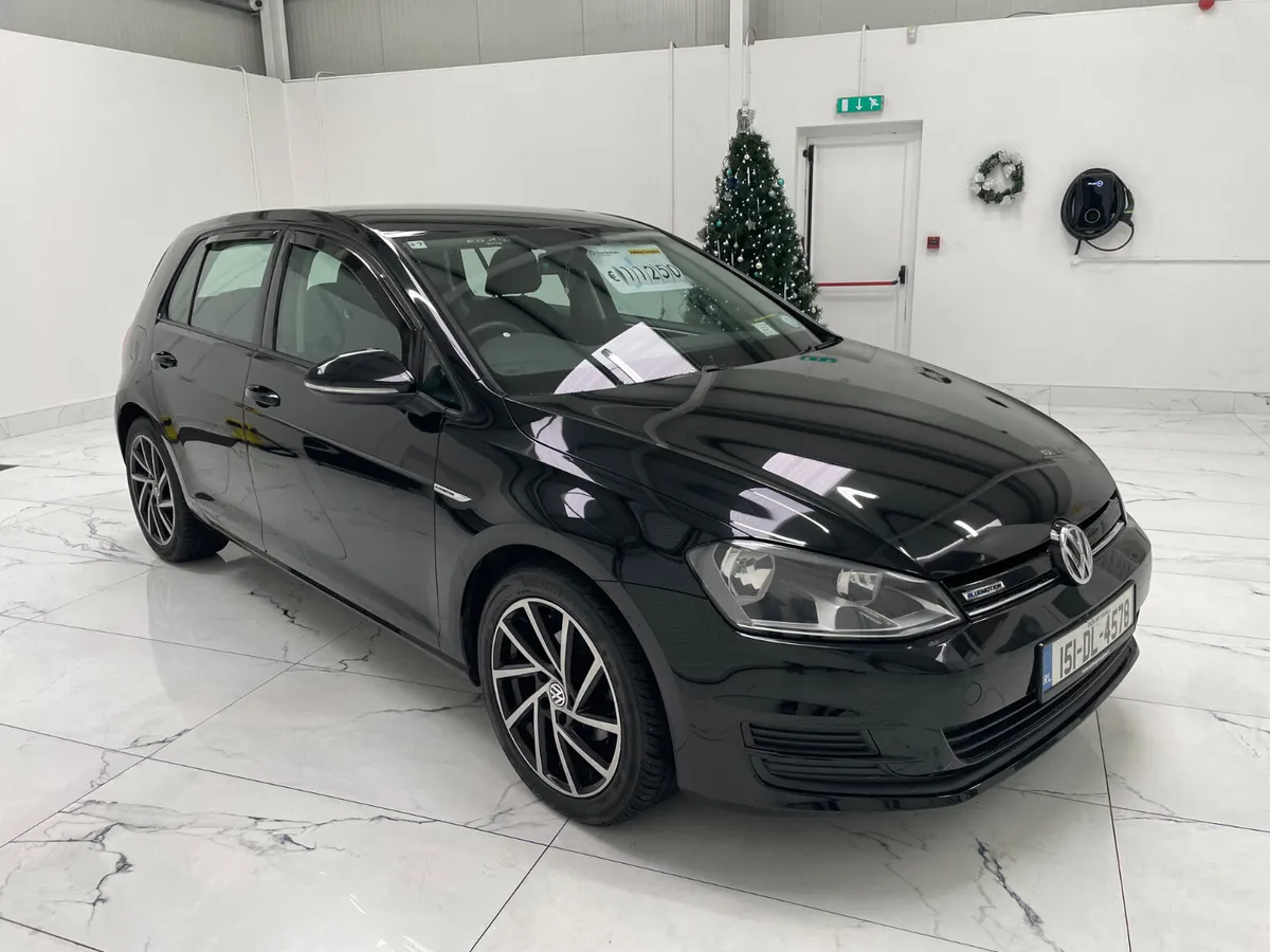 Volkswagen Golf 2015 - Image 1