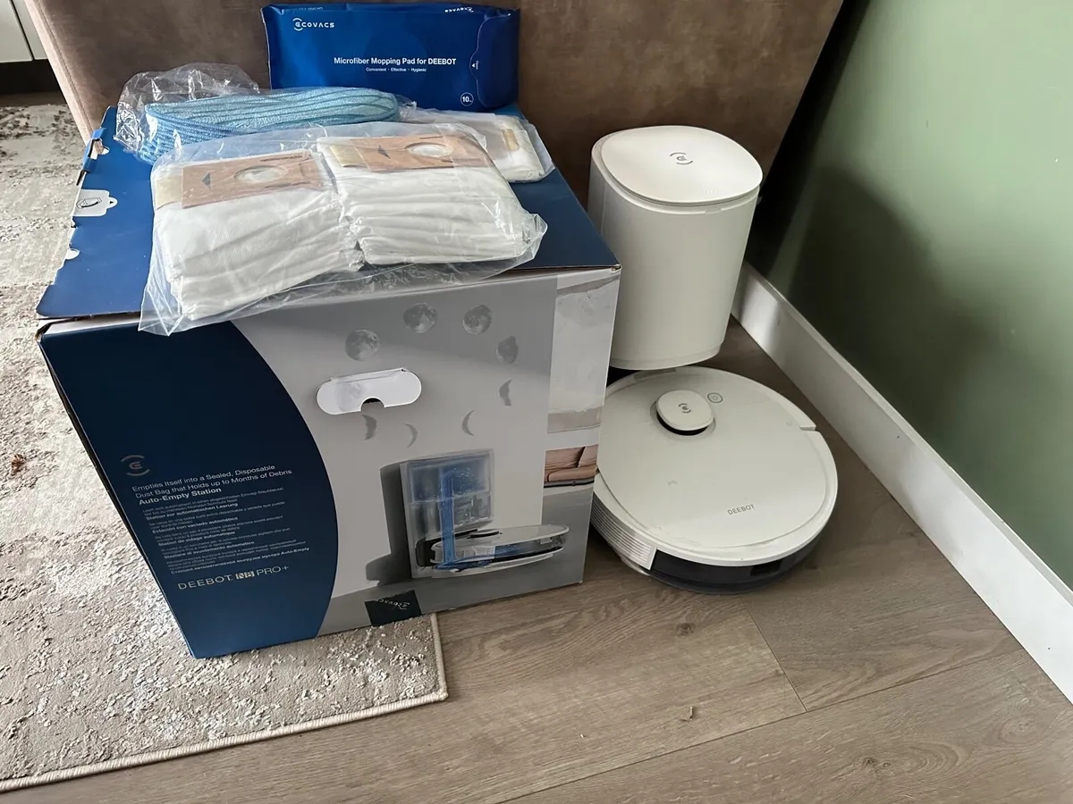 Ecovacs Deebot N8+ Pro Robot Vacuum Mop - Extras - Image 1