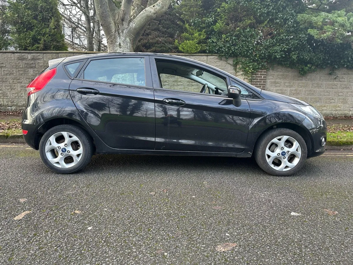 Ford Fiesta Zetec *NCT 02/27* - Image 3