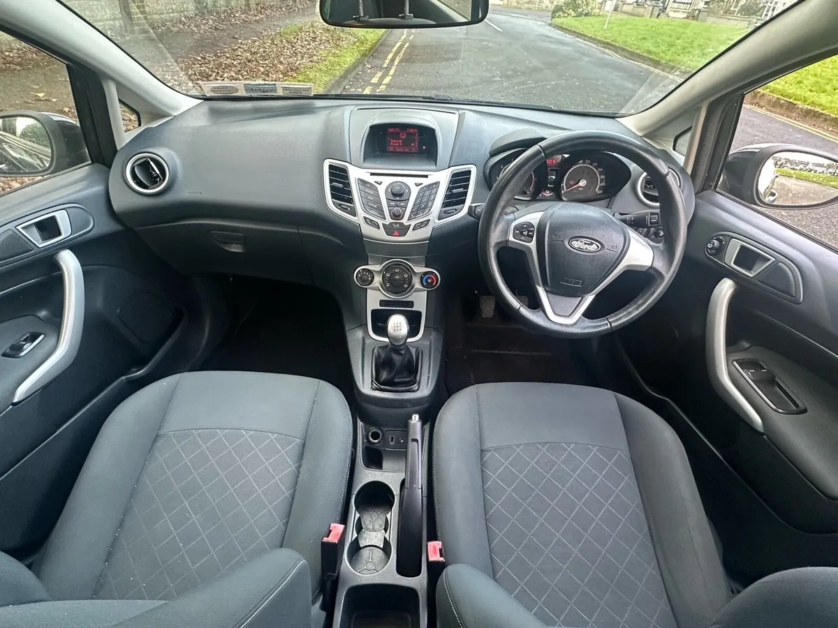 Ford Fiesta Zetec *NCT 02/27* - Image 4
