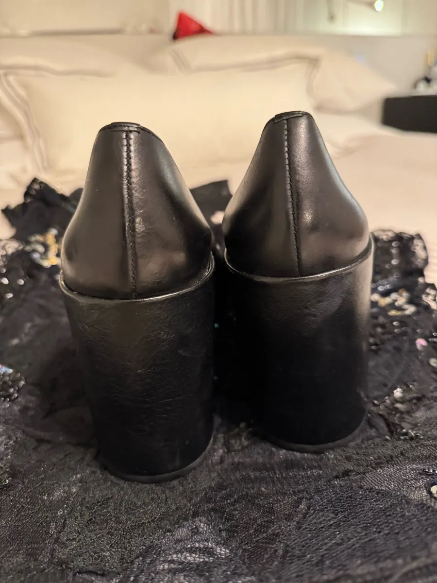 Women’s shoes - Image 4