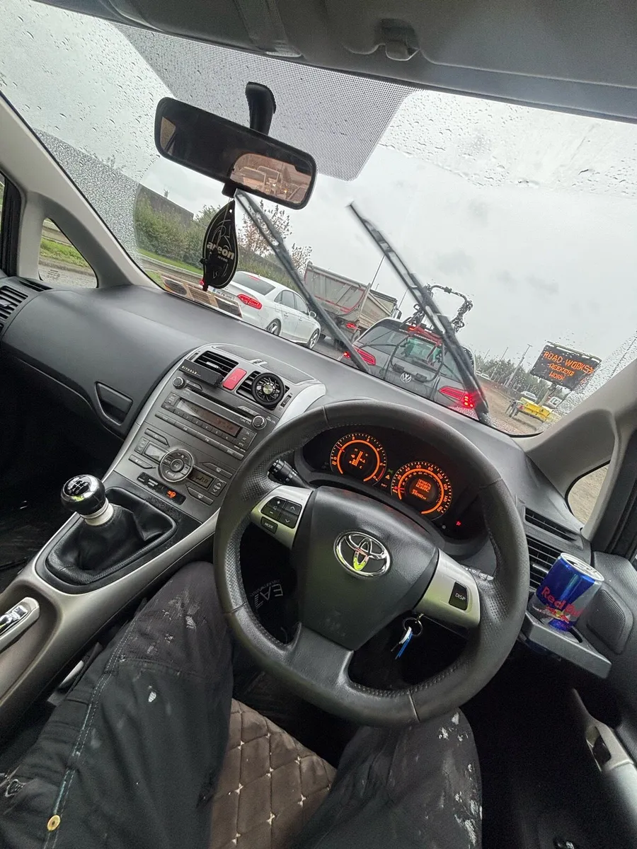 Toyota Autis - Image 3