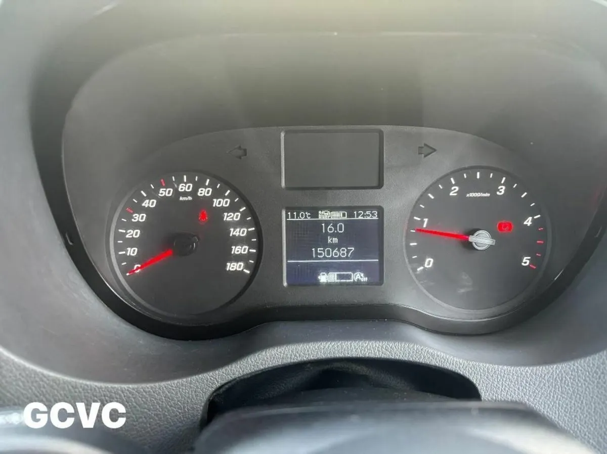 Mercedes-Benz Sprinter 214 MWB LOW ROOF MANUAL - Image 4