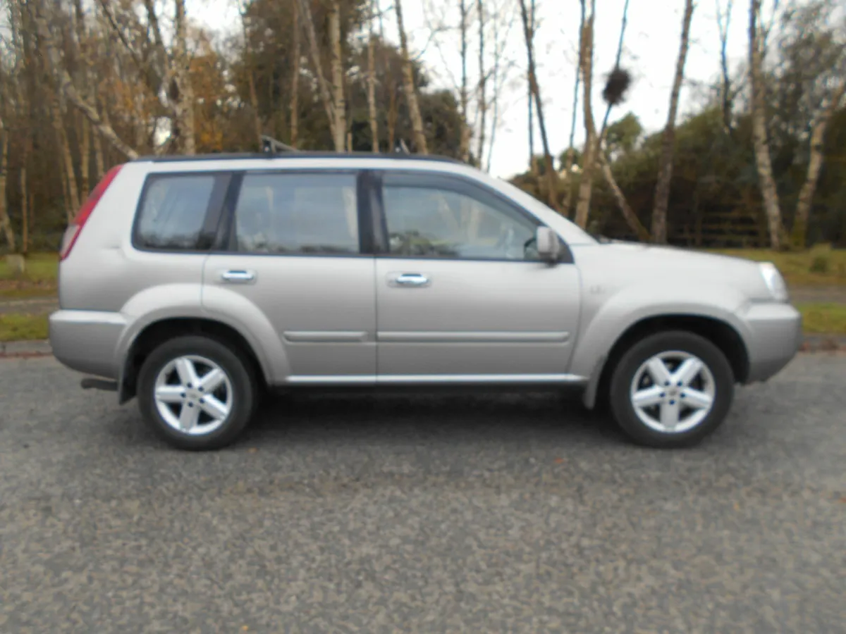 Nissan X-Trail 2004 - Image 2