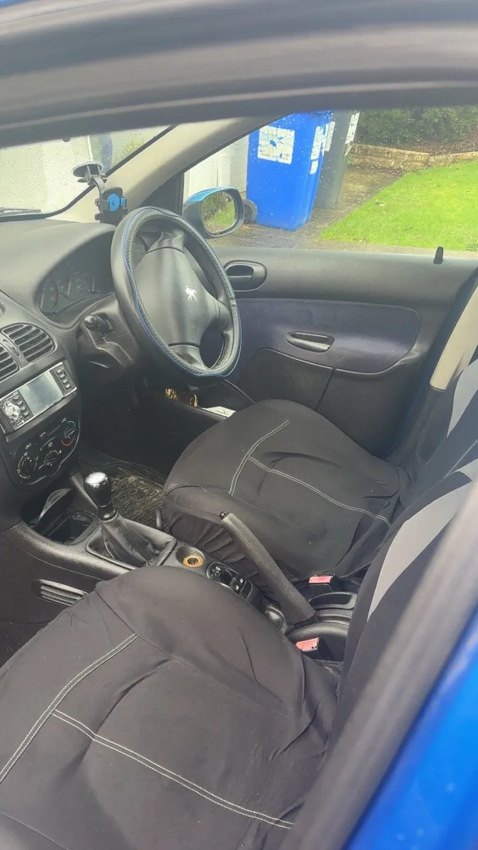 Peugeot 206 - Image 2