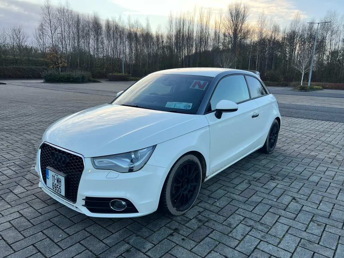 Audi A1 Sportback Auto - Image 3