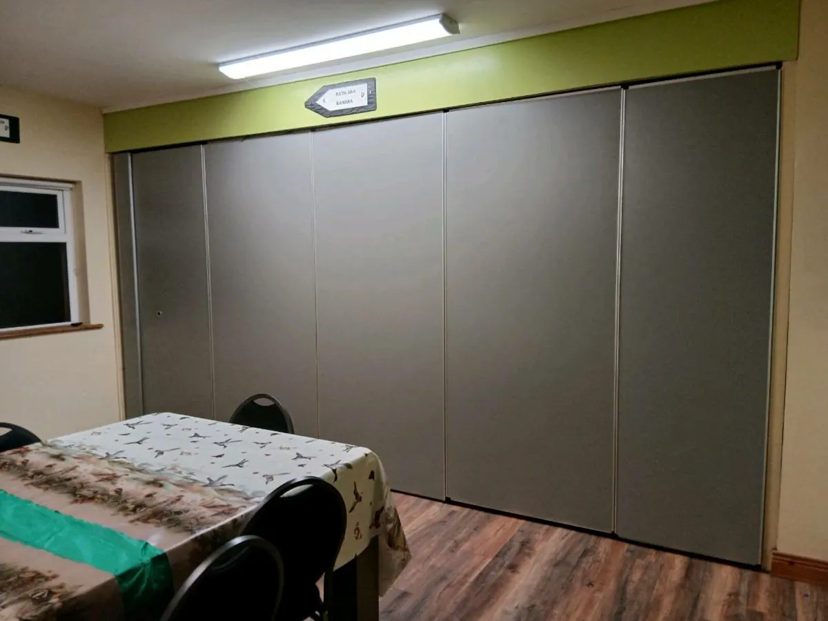 Folding Partition/Operable Wall - Image 1