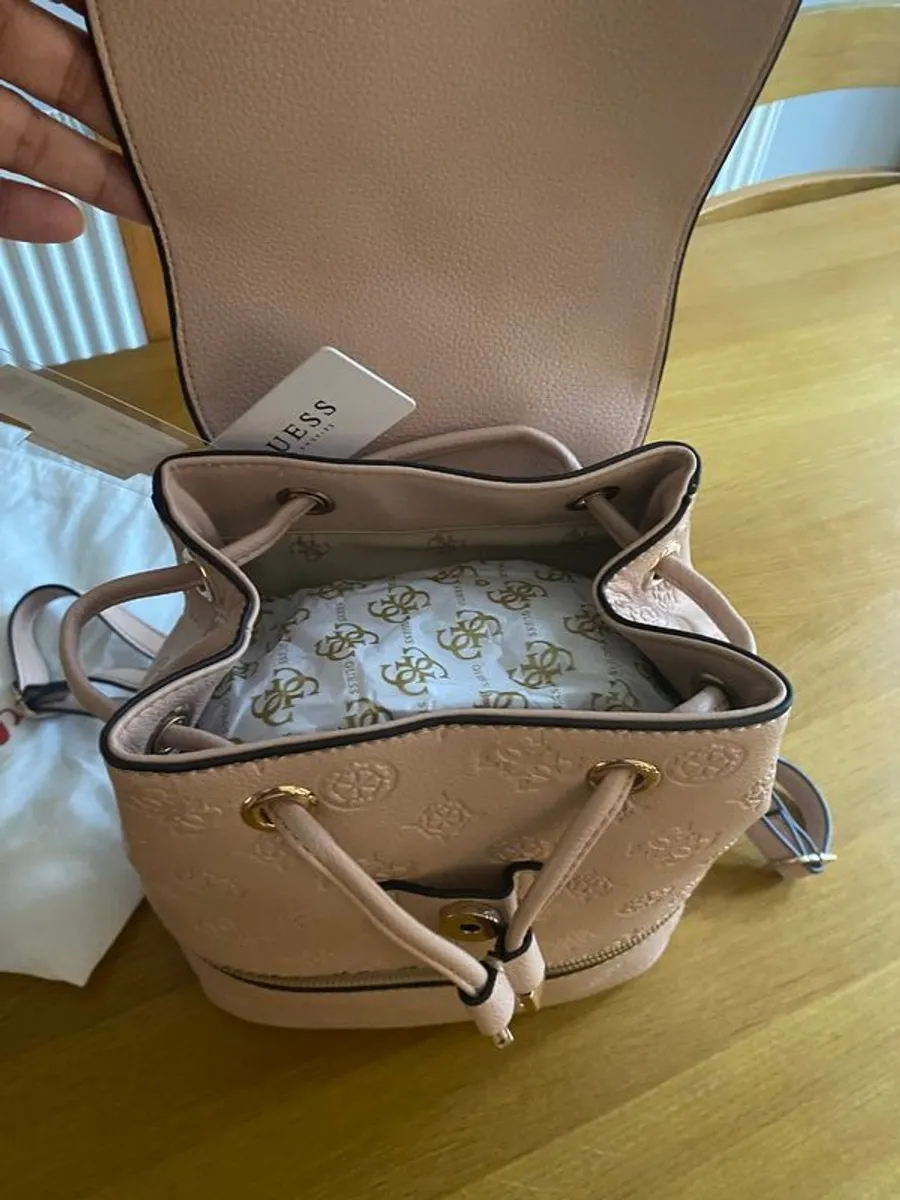 Guess backpack - Image 3