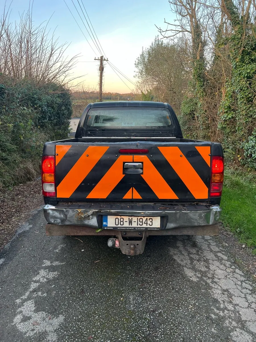 Toyota hilux - Image 3
