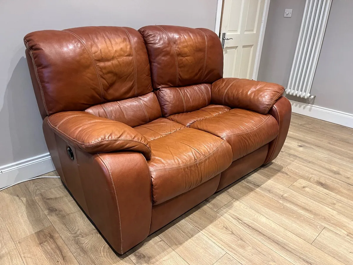 2 seater leather recliner - Image 2