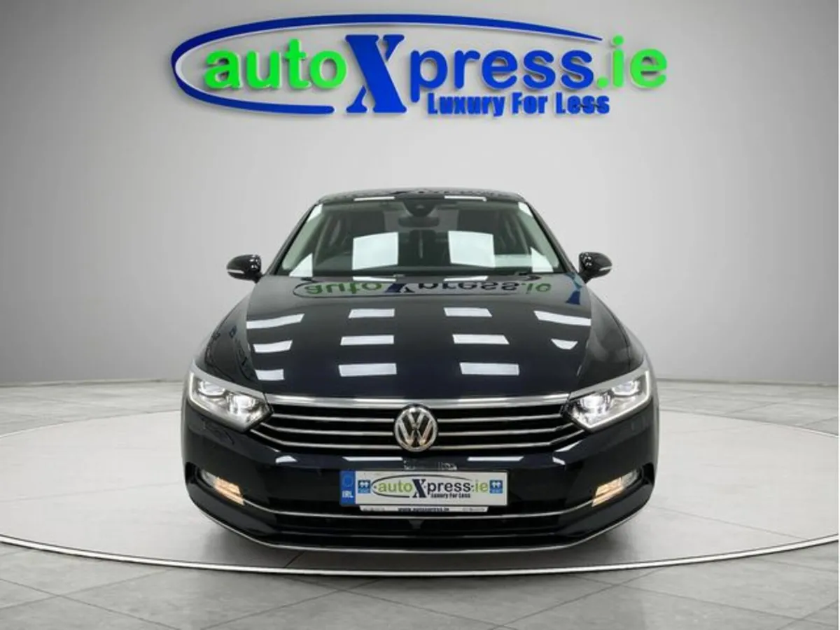 Volkswagen Passat 2.0 TDI HIGH LINE Automatic, Rev - Image 3