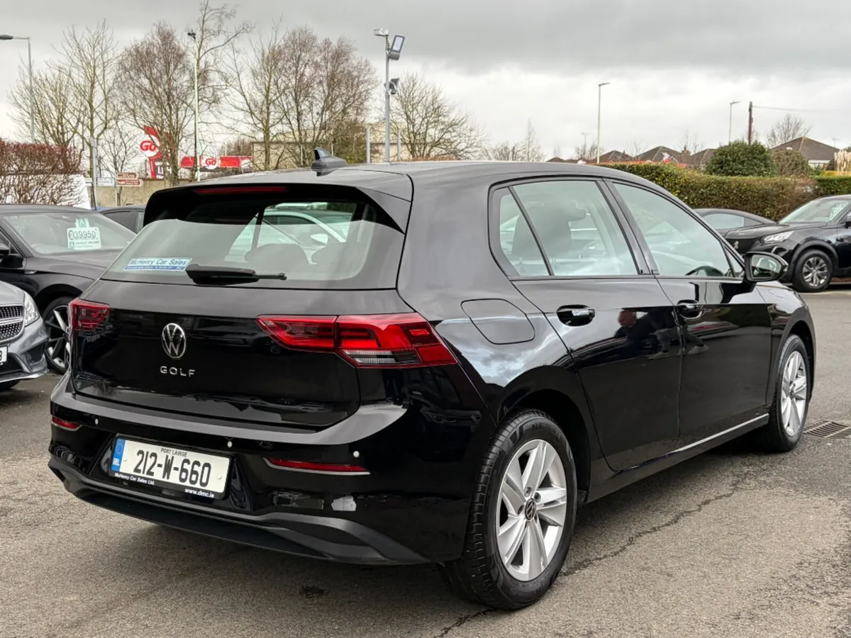 Volkswagen Golf Life 1.0 TSI 110HP 5DR - Image 4